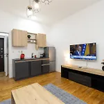 Apartman Seven