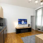 Seven Apartman *