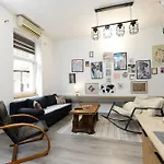 Seven Apartman