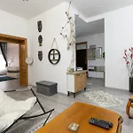 Seven Apartman *